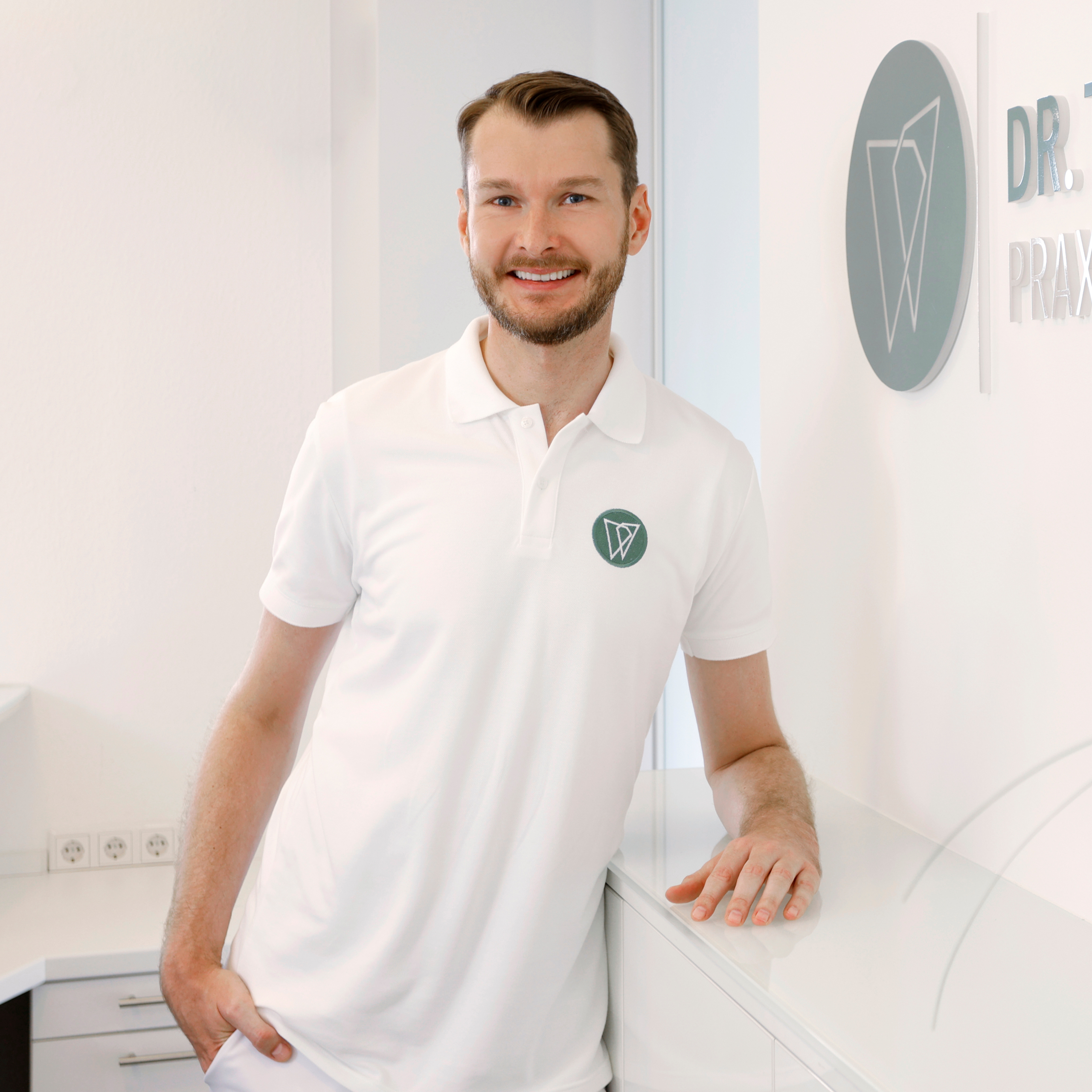 Zahnarzt Dr. med. dent. Thomas Wicklein